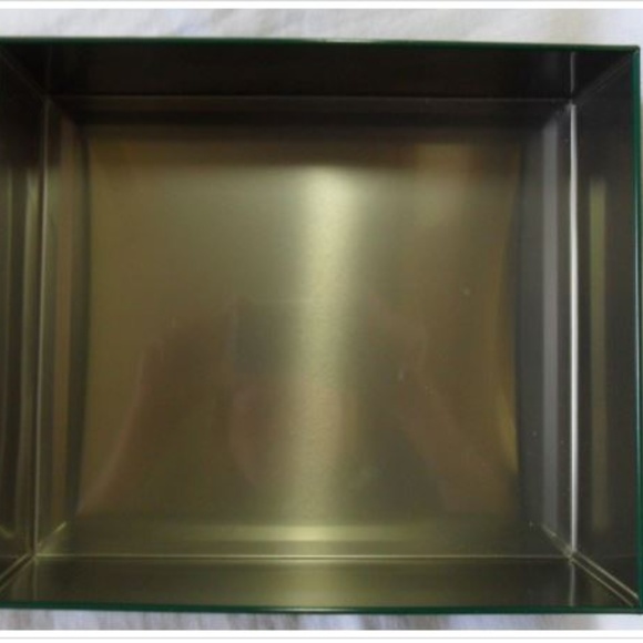 YOKU MOKU 2008 Christmas Tin Heart Shaped House - Picture 6 of 8